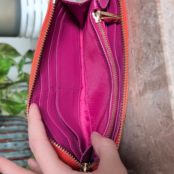 LIKE NEW Tory Burch Orange & Purple Wallet - Picture 9 of 11